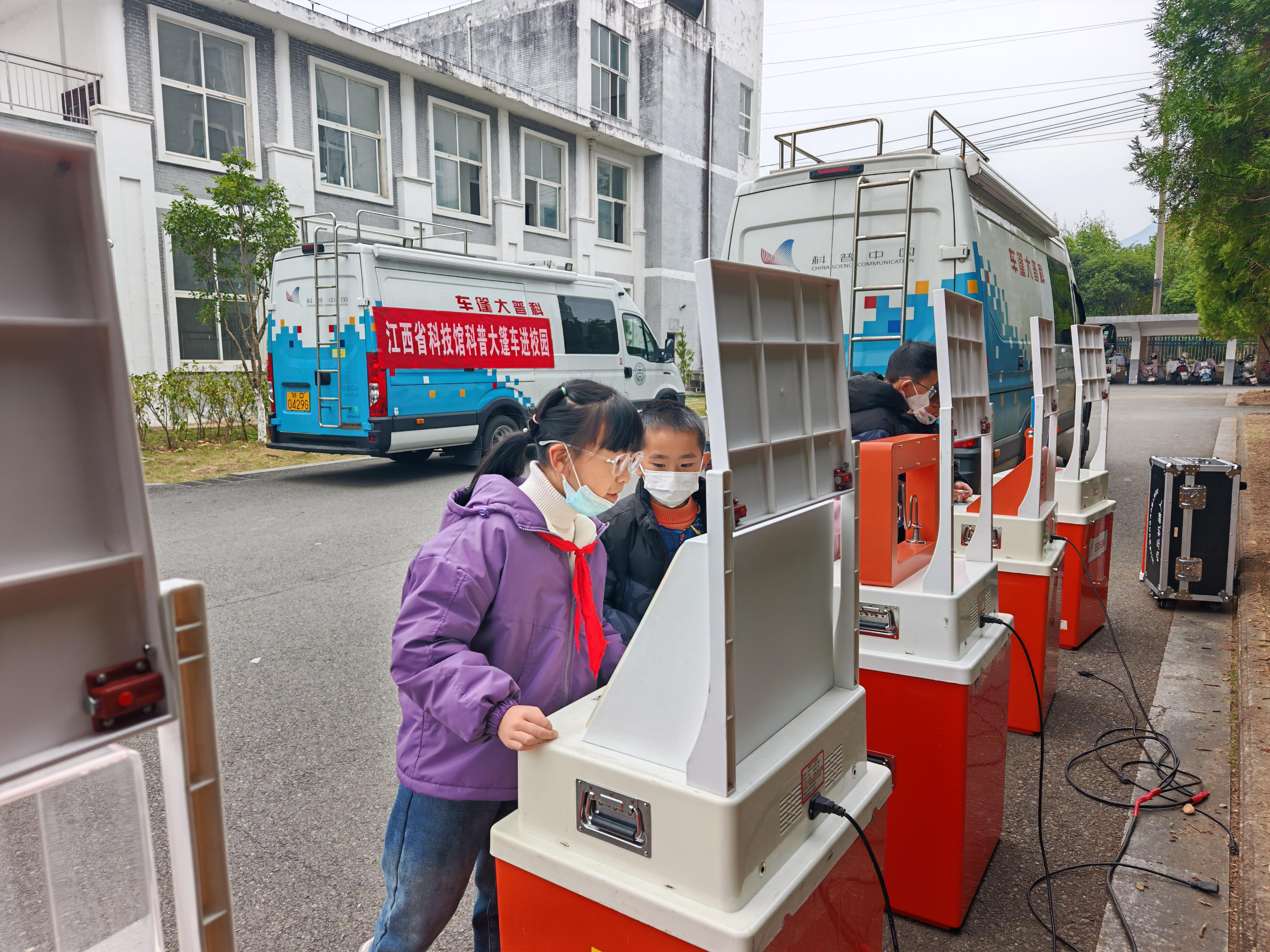 图片2.png 图片2.png